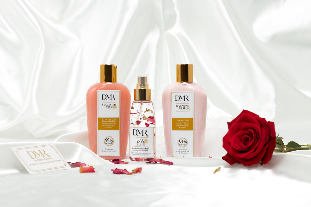 Linea completa DMR - BULGARIAN ROSE. La linea é composta da Shampoo, Conditioner e Dry Oil Mist. Sono prodotti al 91% naturali, a base di acqua di rosa e olio di rosa di damasco. Idrata i capelli rendendoli idratati, morbidi e luminosi.
